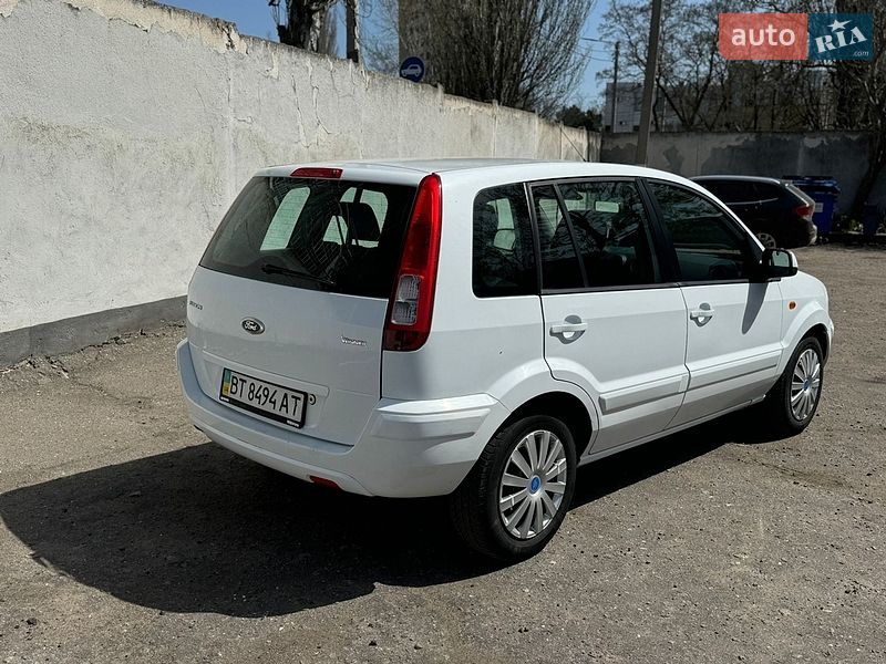 Хетчбек Ford Fusion 2011 в Чорноморську