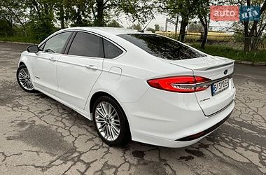 Седан Ford Fusion 2018 в Лубнах