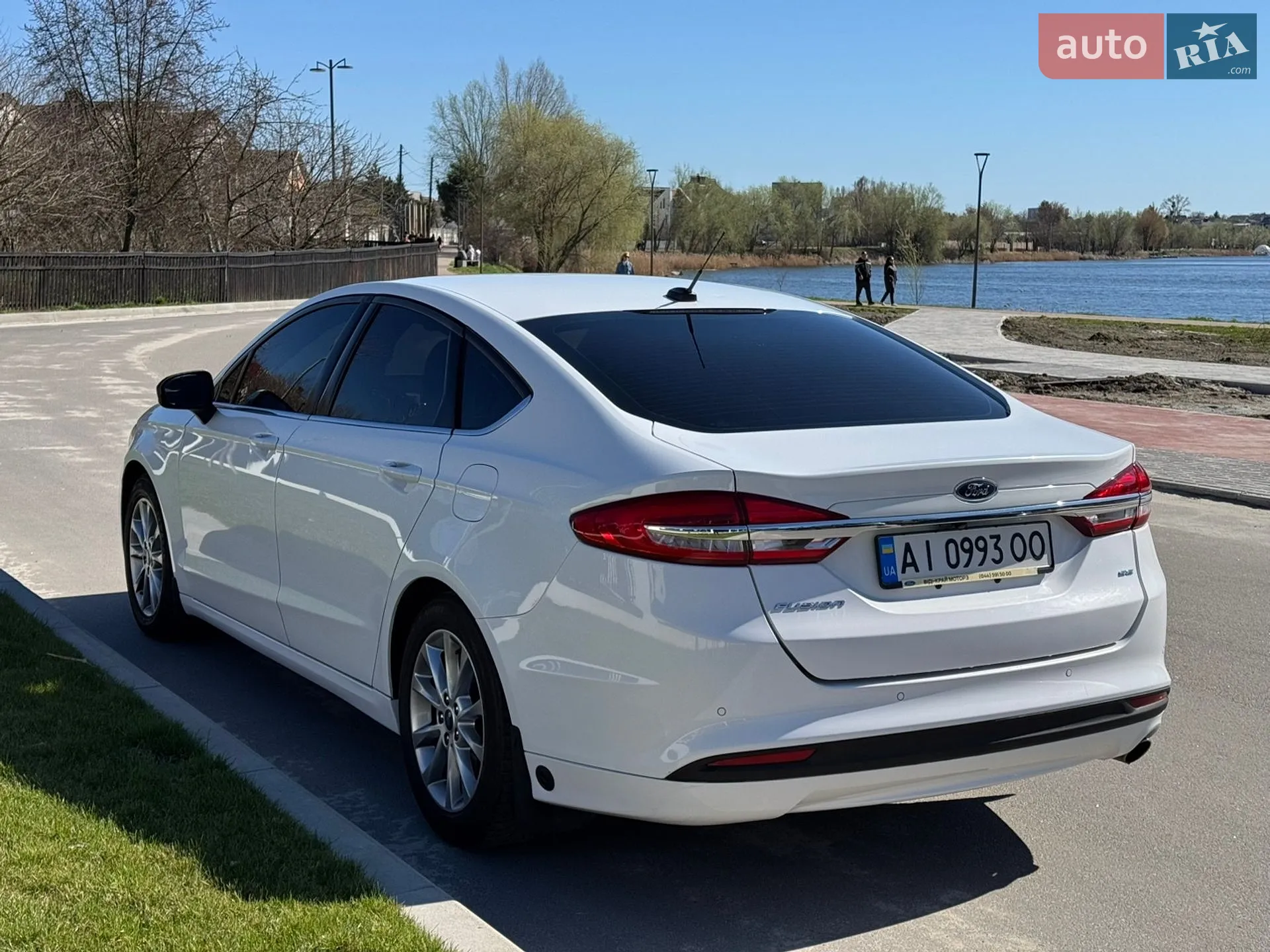 2017 Ford Fusion - мініатюра 20