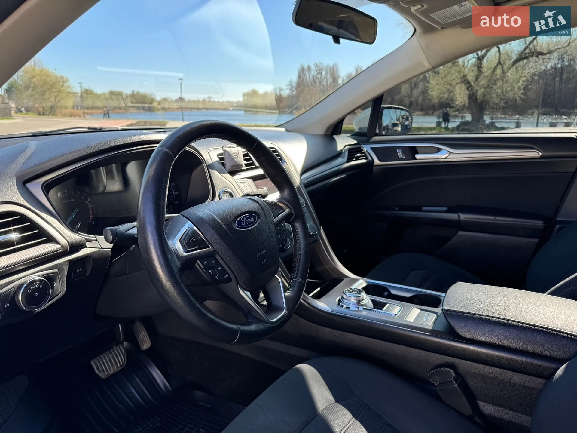 2017 Ford Fusion - мініатюра 32