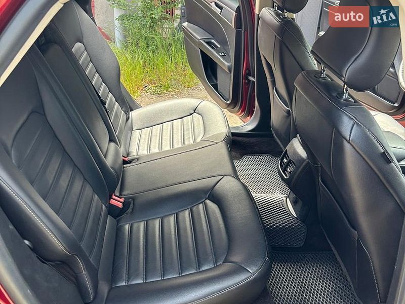 Седан Ford Fusion 2017 в Миколаєві
