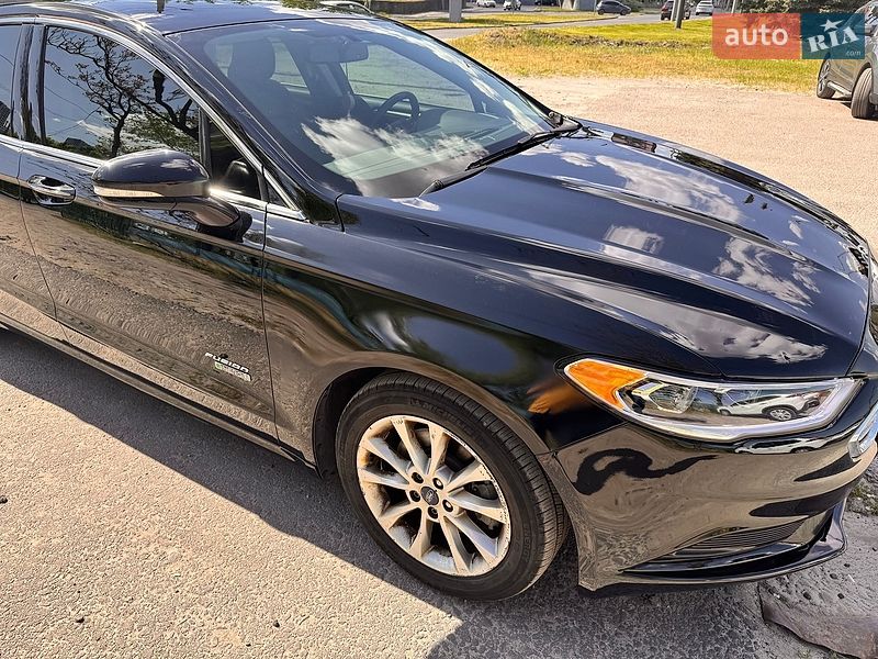 Седан Ford Fusion 2018 в Днепре