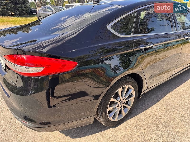 Седан Ford Fusion 2018 в Днепре