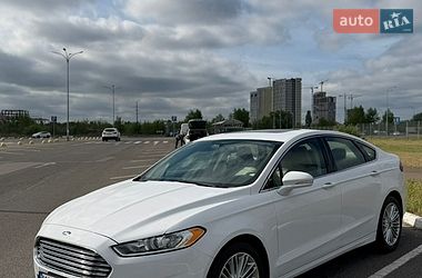Седан Ford Fusion 2015 в Києві