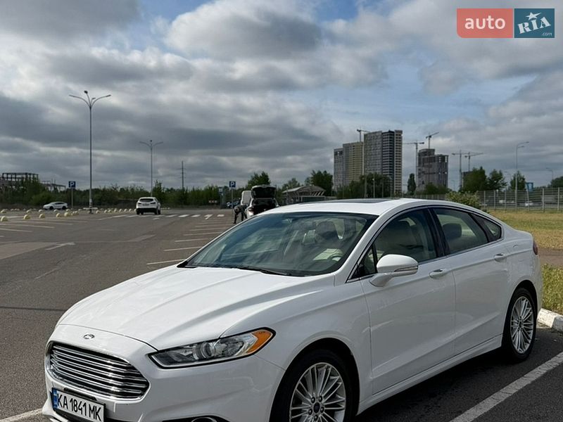 Ford Fusion 2015