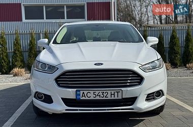 Седан Ford Fusion 2016 в Луцке