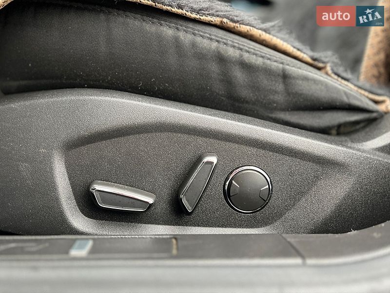 Седан Ford Fusion 2016 в Коломые
