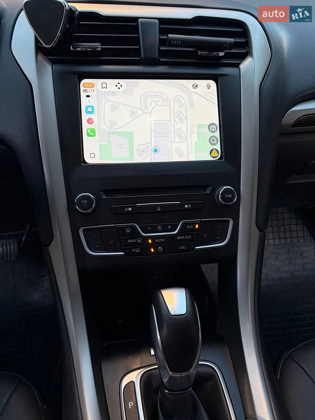 2016 Ford Fusion - мініатюра 12
