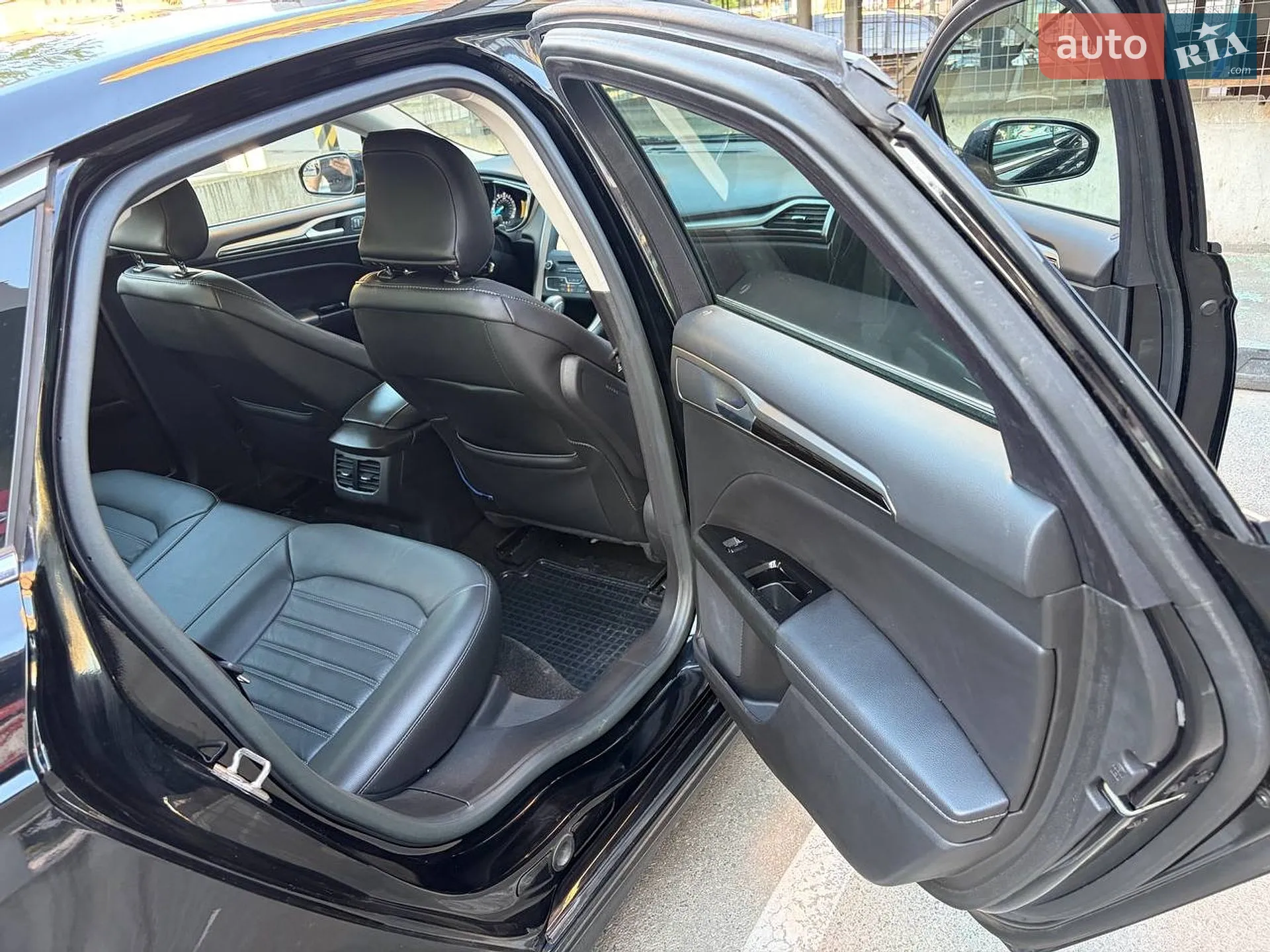 2016 Ford Fusion - мініатюра 14