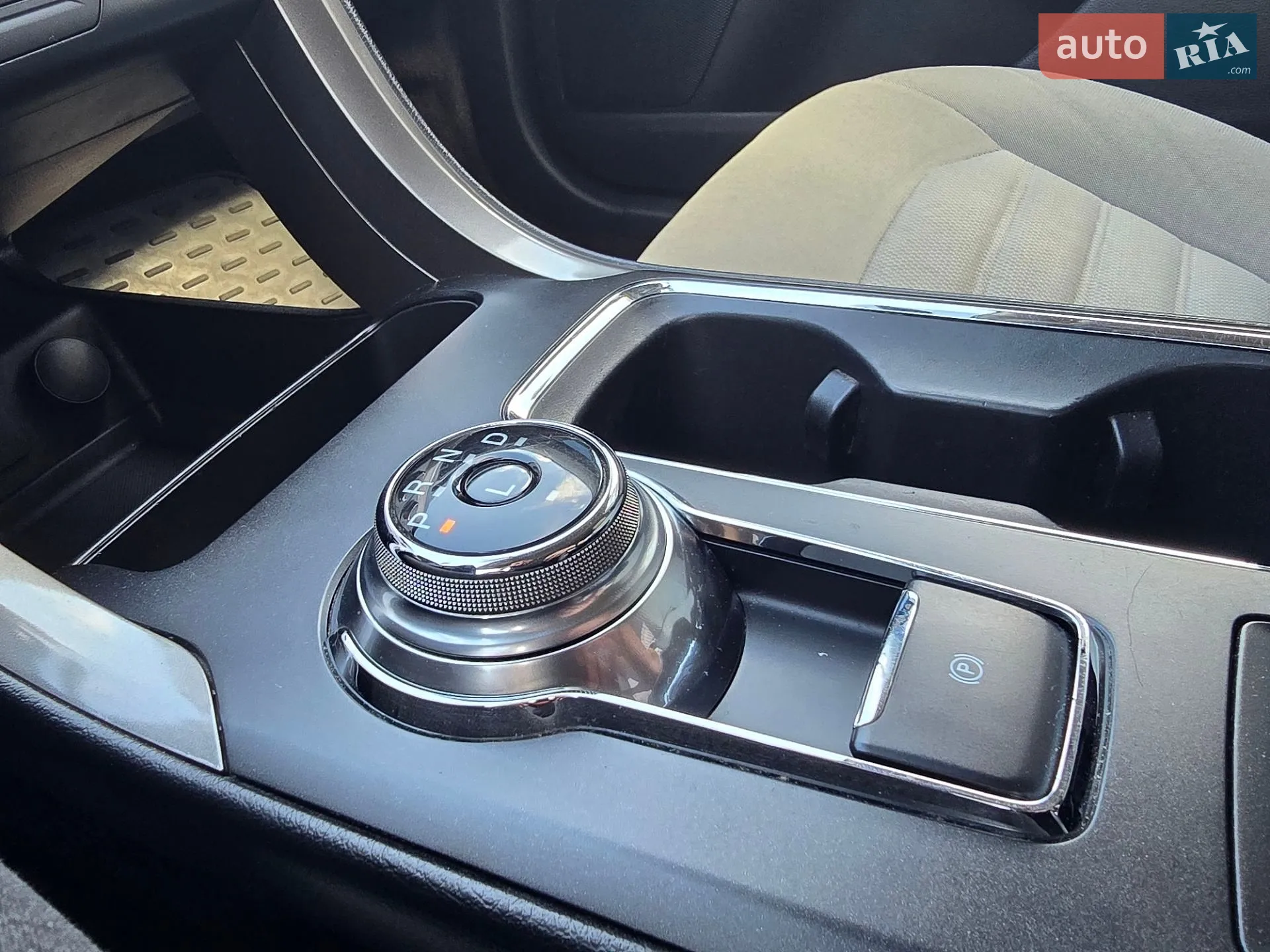 2016 Ford Fusion - мініатюра 17