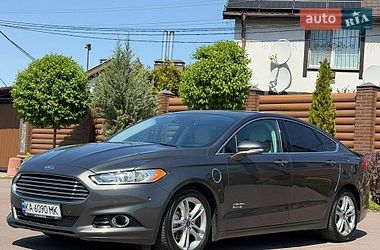 Седан Ford Fusion 2015 в Борисполе