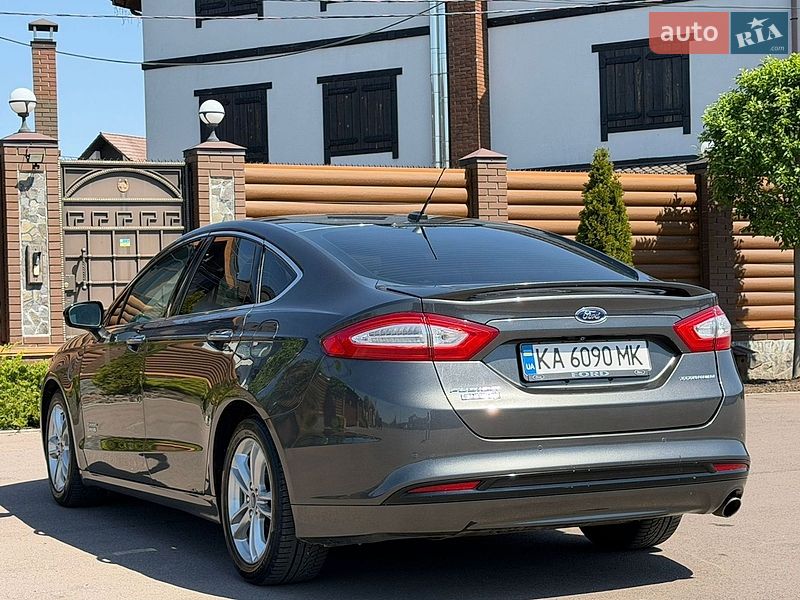 Седан Ford Fusion 2015 в Борисполе