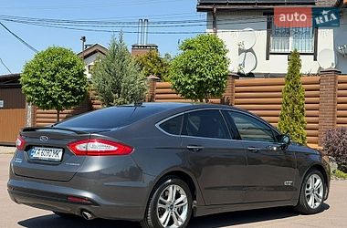 Седан Ford Fusion 2015 в Борисполе