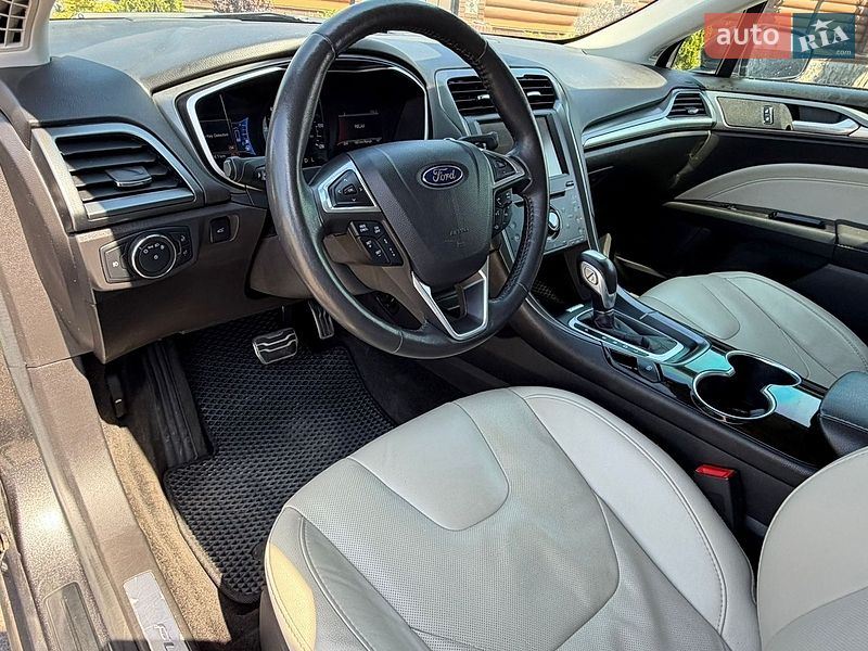 Седан Ford Fusion 2015 в Борисполе