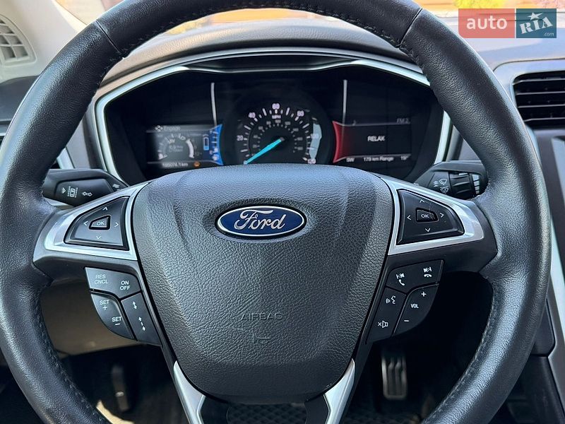 Седан Ford Fusion 2015 в Борисполе