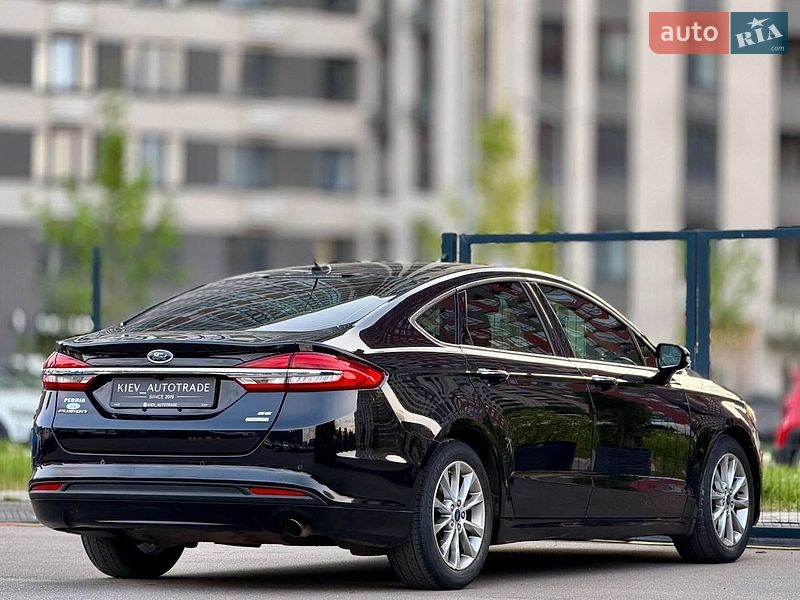 Седан Ford Fusion 2017 в Киеве
