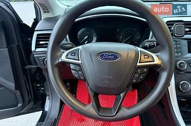 Седан Ford Fusion 2015 в Вінниці