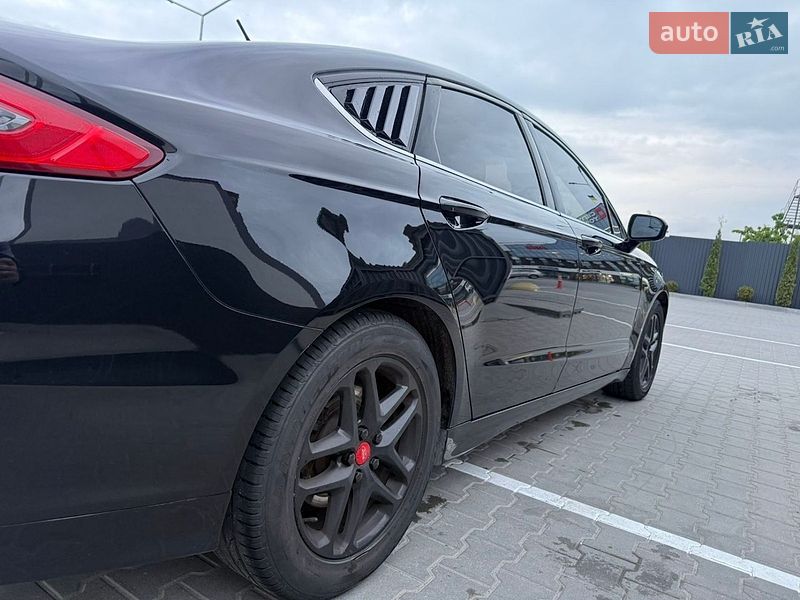 Седан Ford Fusion 2015 в Вінниці
