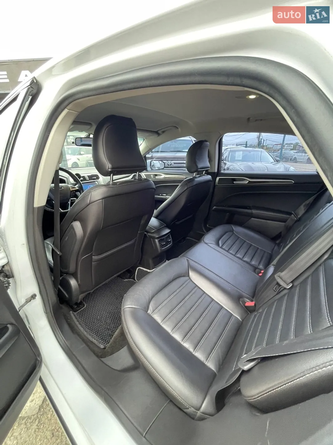 2015 Ford Fusion - мініатюра 15