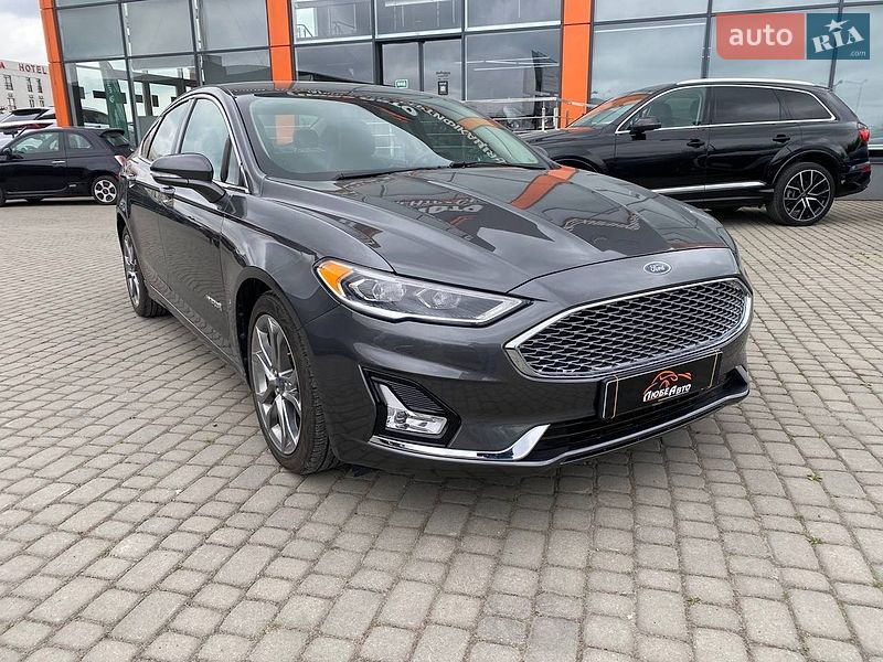Ford Fusion 2019