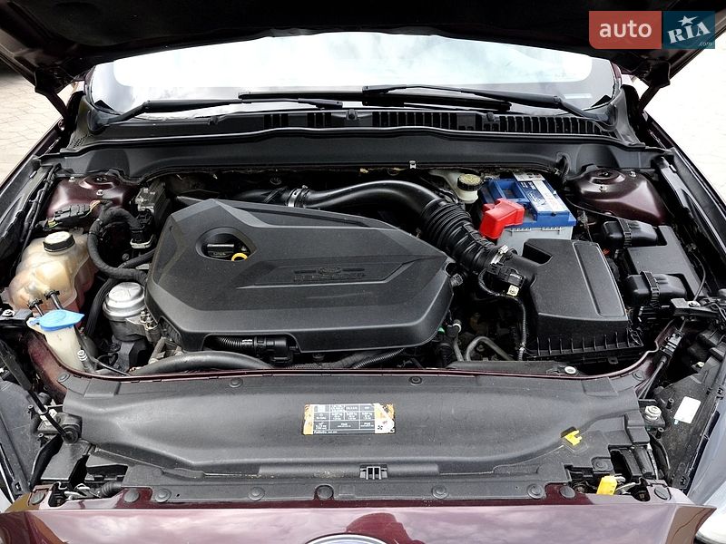 Седан Ford Fusion 2013 в Львове