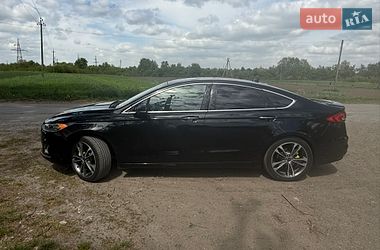Седан Ford Fusion 2019 в Каменке-Бугской