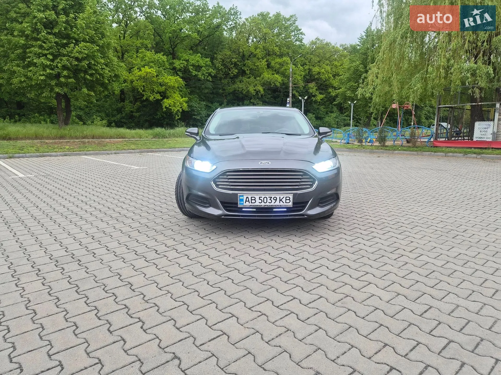 2015 Ford Fusion - мініатюра 32