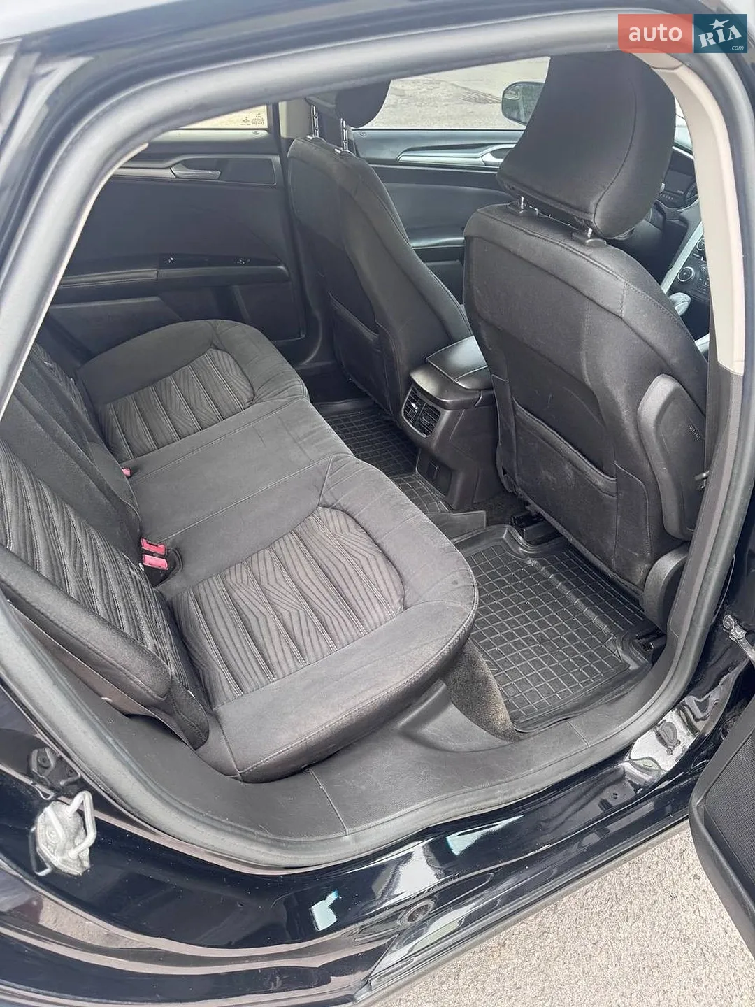 2015 Ford Fusion - мініатюра 8