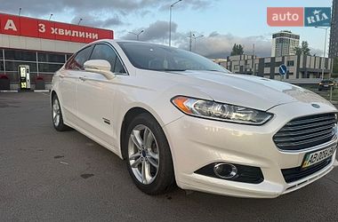 Седан Ford Fusion 2015 в Виннице