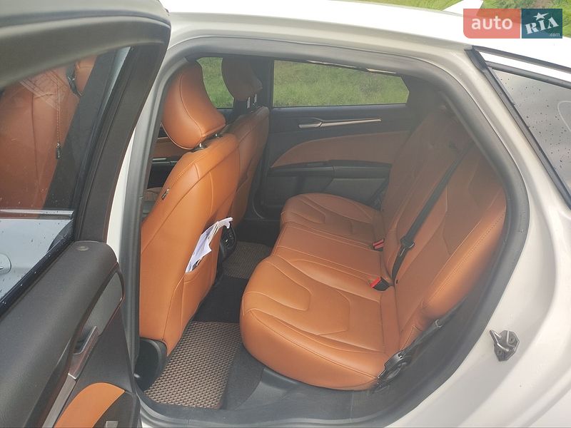 Седан Ford Fusion 2019 в Одессе