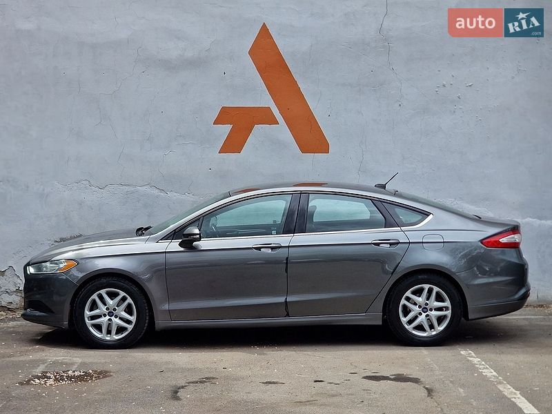 Седан Ford Fusion 2014 в Одессе