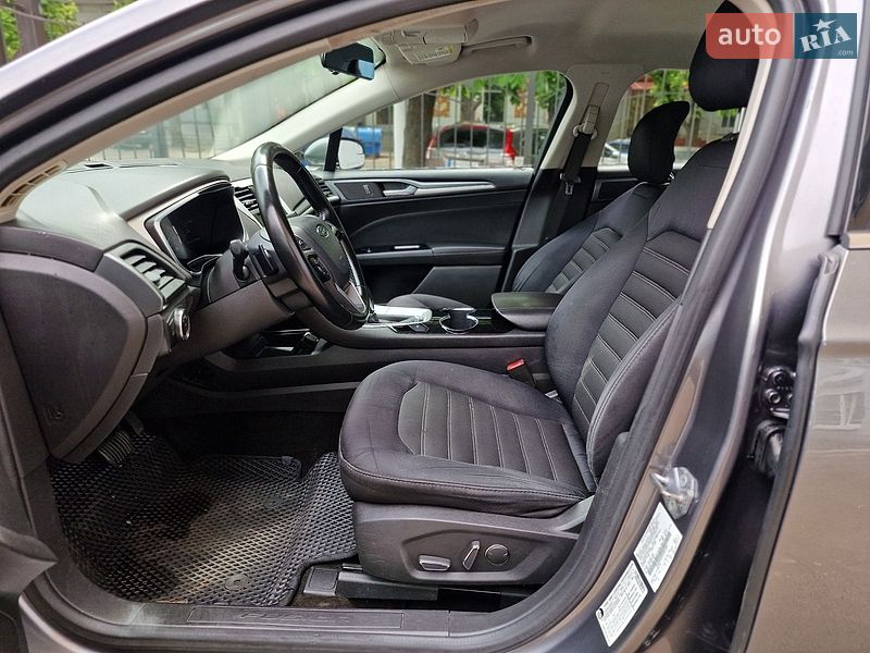 Седан Ford Fusion 2014 в Одессе
