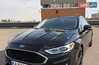 Седан Ford Fusion 2019 в Киеве