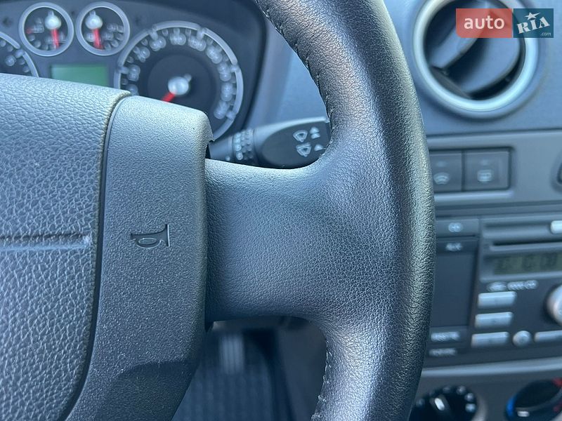 Хэтчбек Ford Fusion 2008 в Луцке