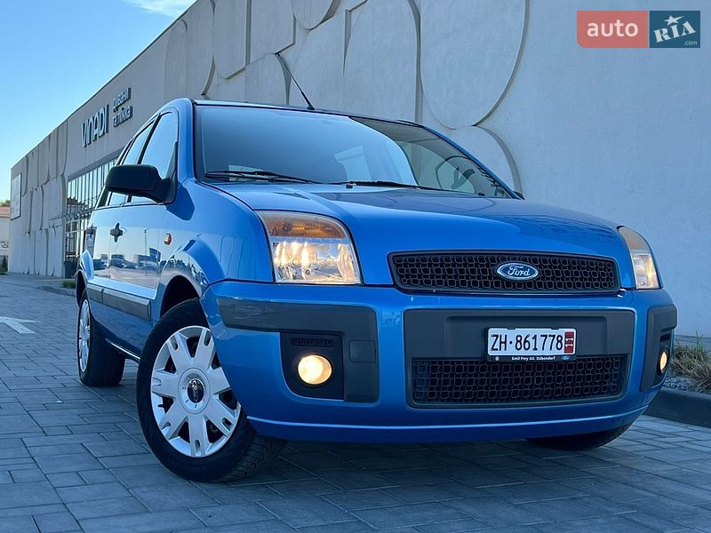 Хэтчбек Ford Fusion 2008 в Луцке