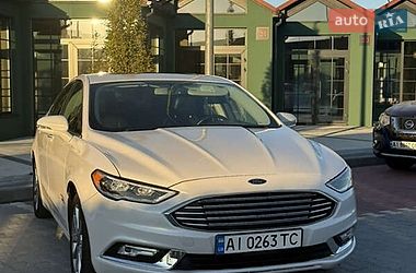 Седан Ford Fusion 2018 в Львове