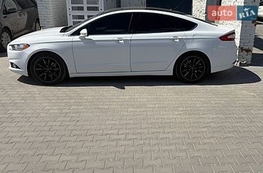 Седан Ford Fusion 2014 в Виннице
