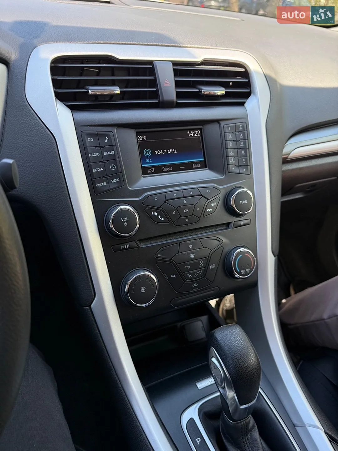 2014 Ford Fusion - мініатюра 19