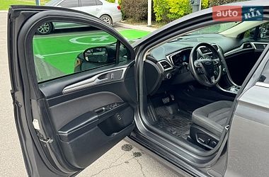 Седан Ford Fusion 2017 в Полтаві