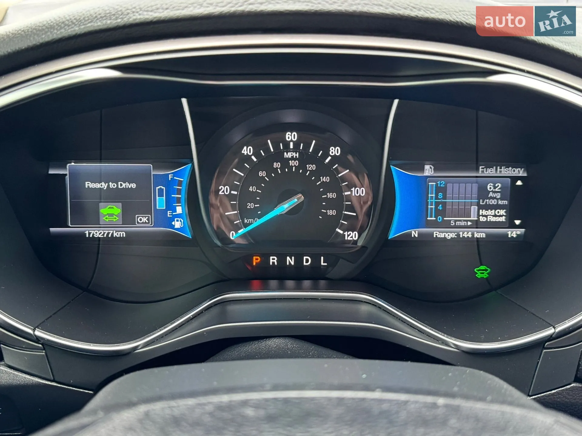 2017 Ford Fusion - мініатюра 26