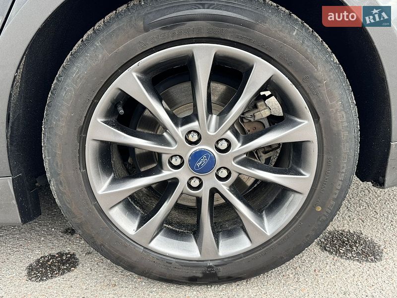 Седан Ford Fusion 2017 в Полтаві