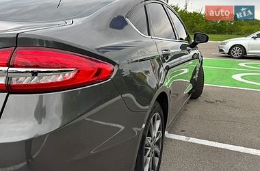 Седан Ford Fusion 2017 в Полтаві