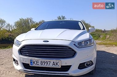 Седан Ford Fusion 2016 в Днепре
