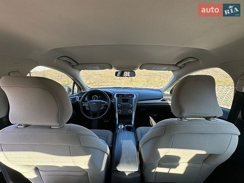 Седан Ford Fusion 2019 в Львове