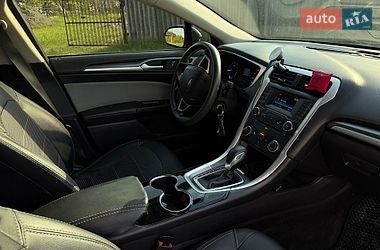 Седан Ford Fusion 2015 в Кременчуге
