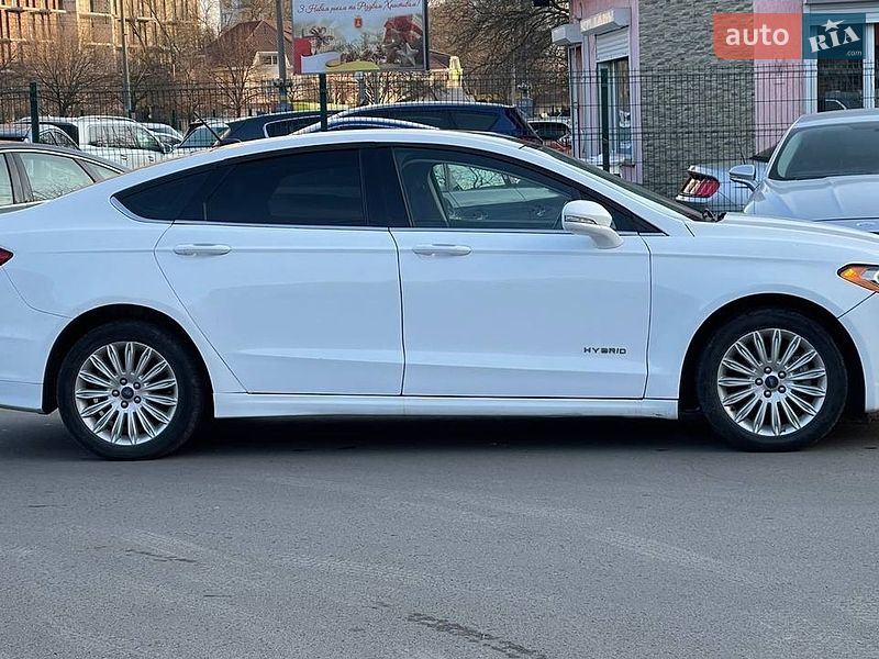 Седан Ford Fusion 2013 в Одессе