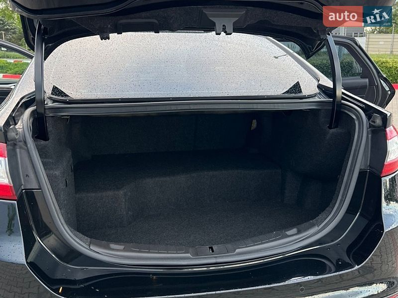 Седан Ford Fusion 2015 в Киеве фото 19 Седан Ford Fusion 2015 в Киеве