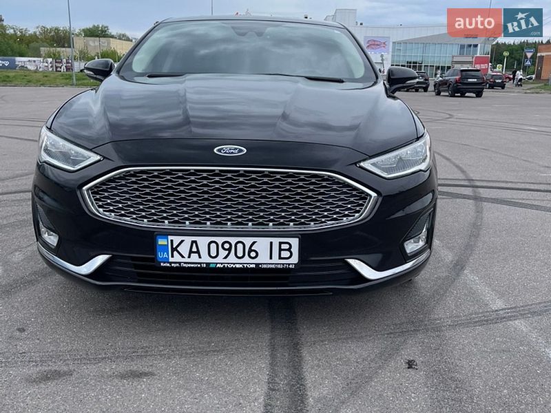 Седан Ford Fusion 2019 в Киеве