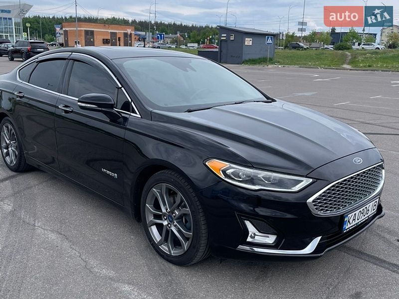 Седан Ford Fusion 2019 в Киеве