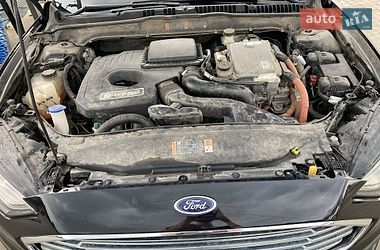 Седан Ford Fusion 2017 в Львове